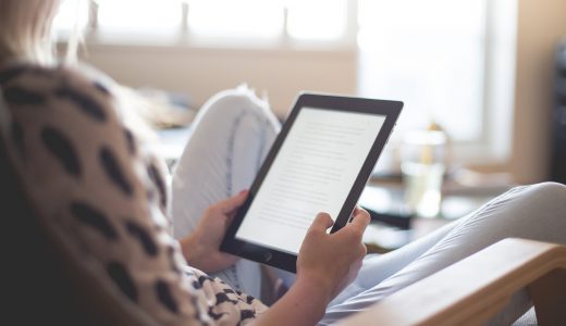 電子書籍は眼が疲れる！？Kindleに変えたら快適でした！